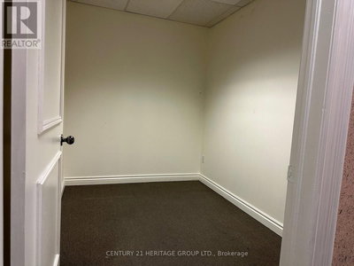 Image #1 of Commercial for Sale at Spinnaker, Vaughan , Ontario