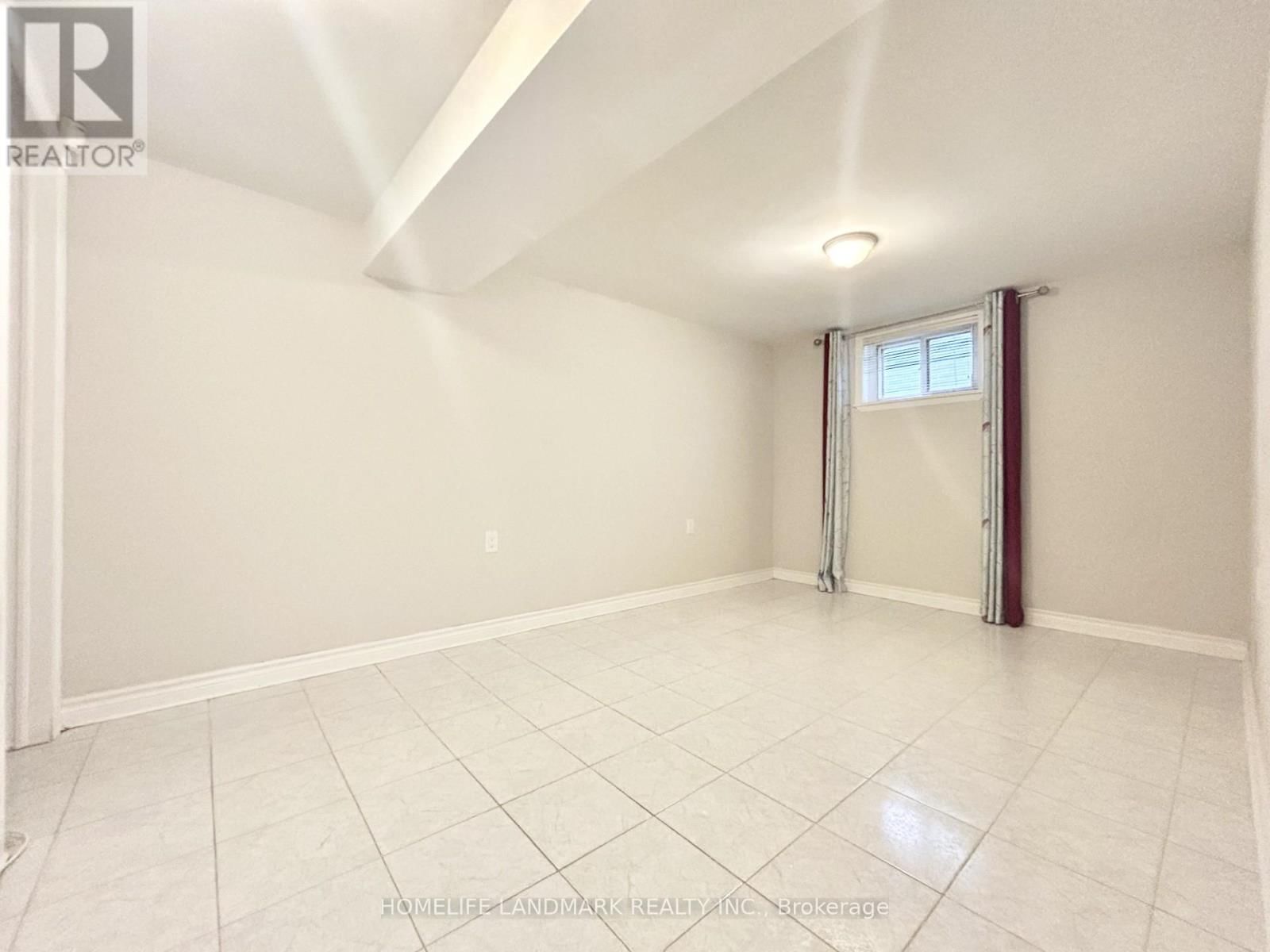 323 ELMWOOD AVENUE Image 22