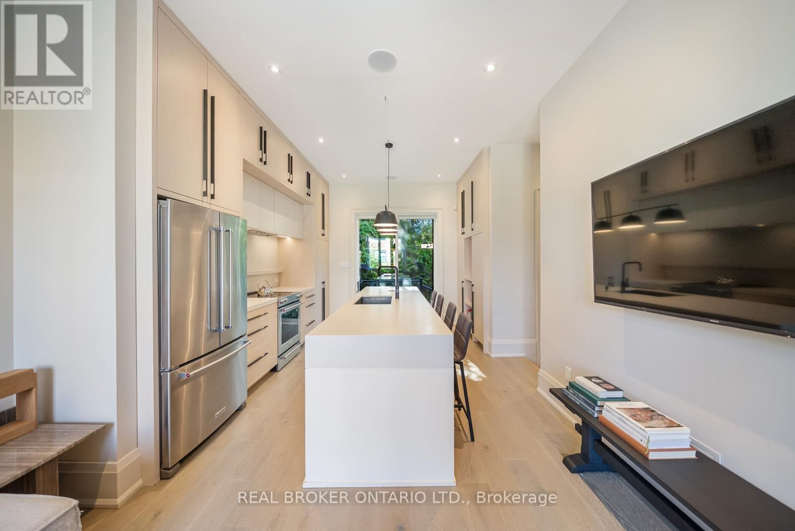 172-174 VICTORIA STREET Image 7