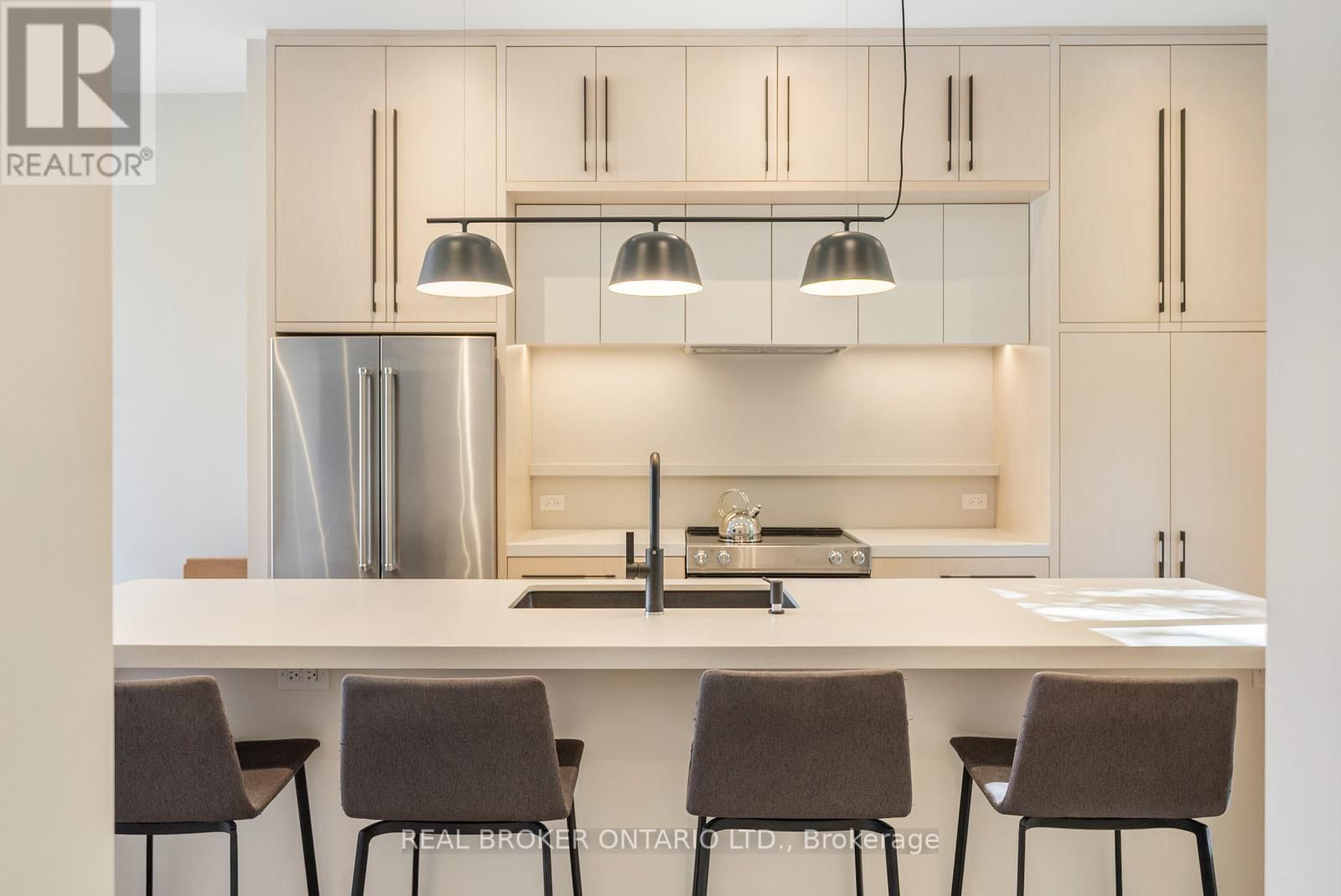 172-174 VICTORIA STREET Image 9