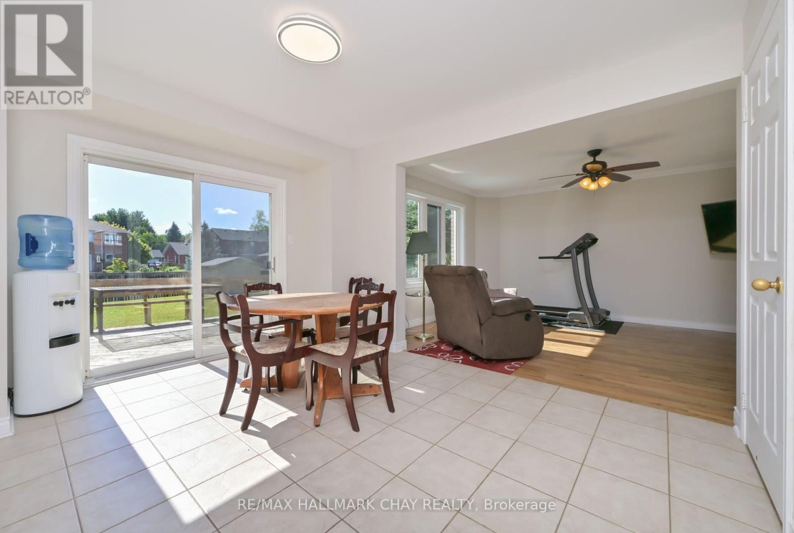 16 BRIAN CRESCENT Image 10