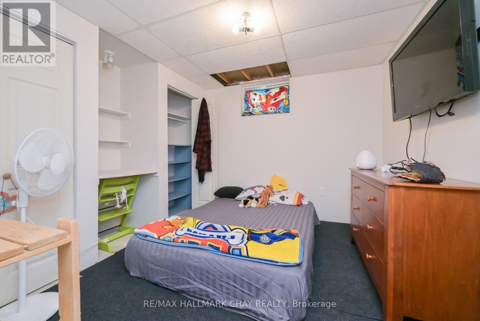 16 BRIAN CRESCENT Image 22