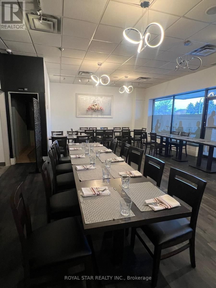 6&7 - 9300 KEELE STREET Image 7