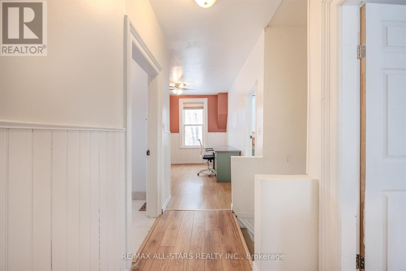 21 ALBERT STREET SOUTH Image 20