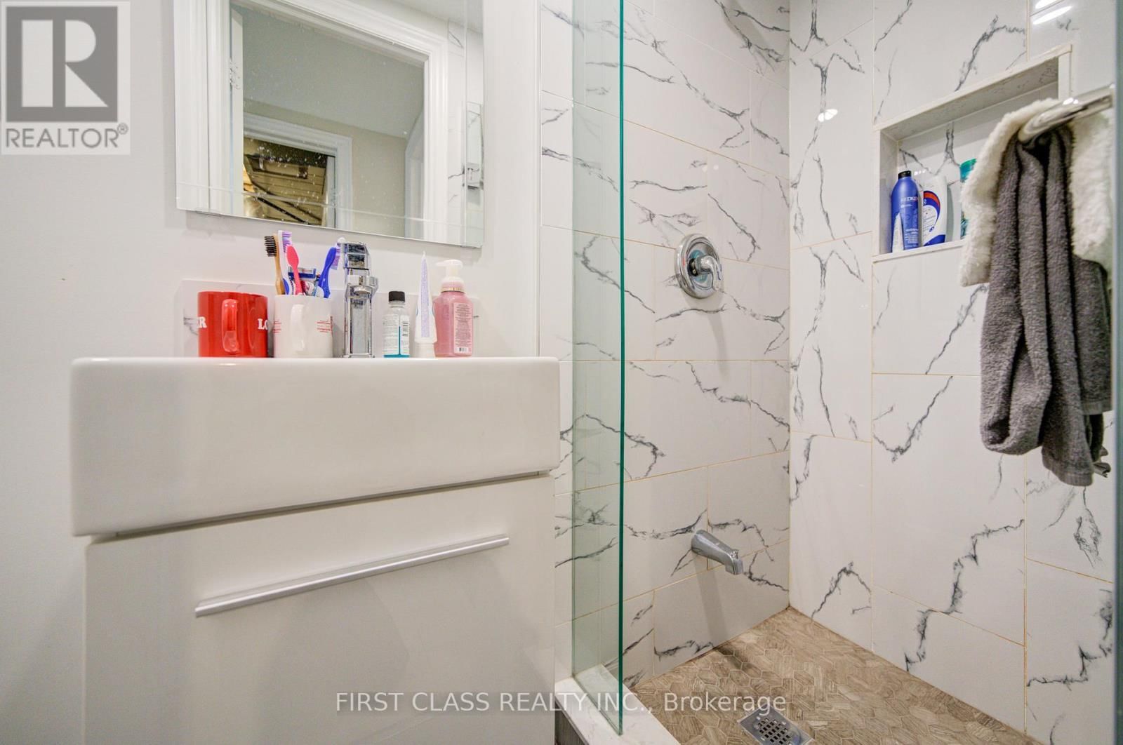 322 DELRAY DRIVE Image 33