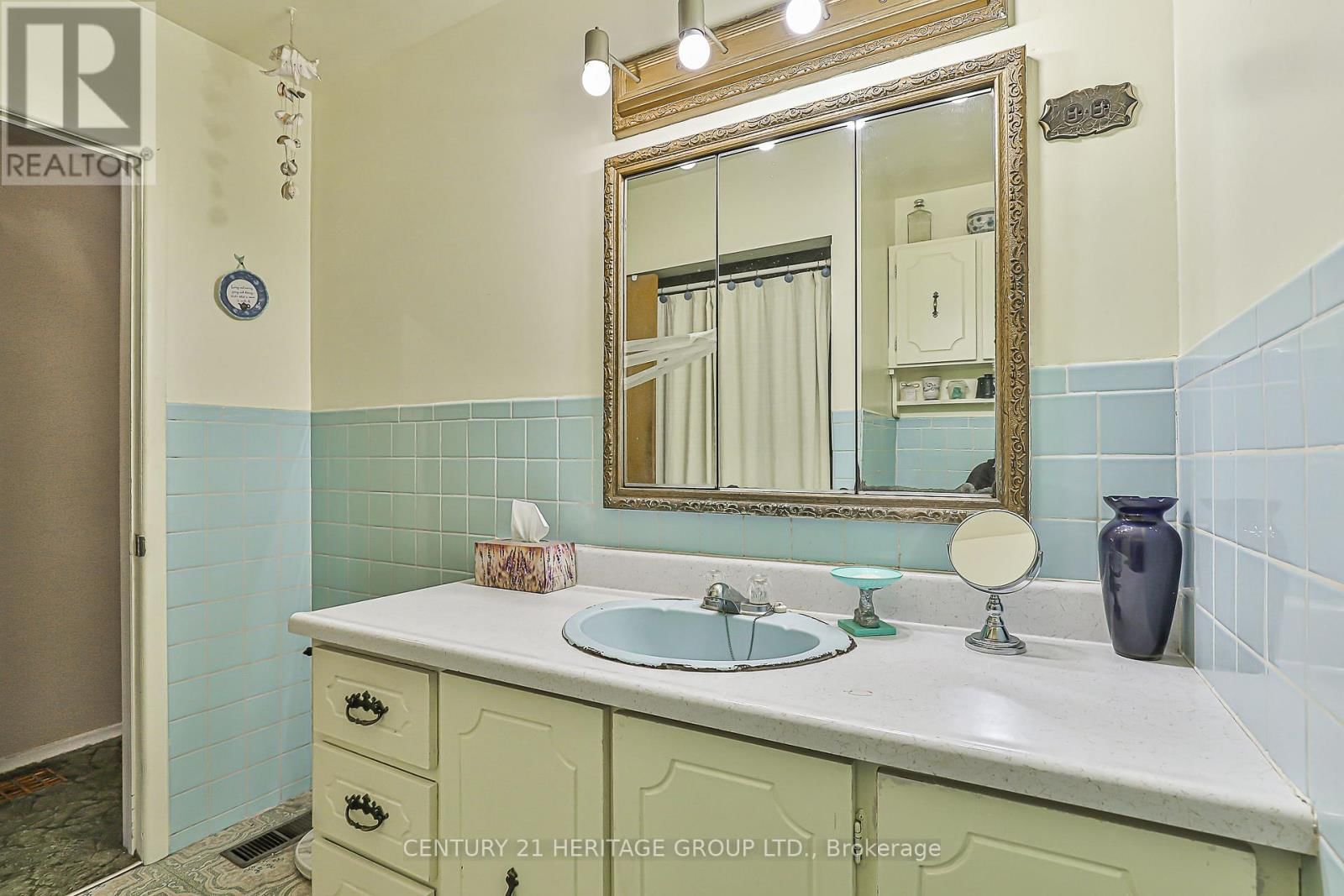 116 LONGFORD DRIVE Image 19