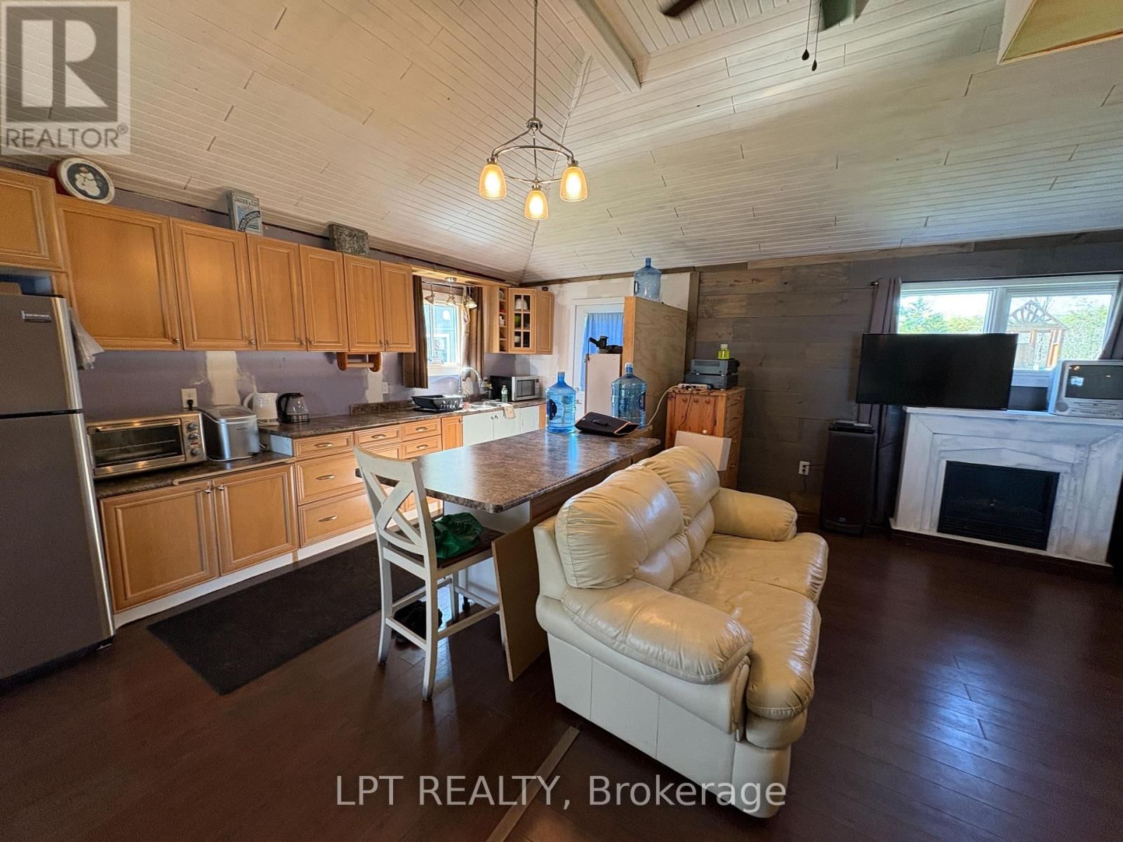 40586B SHORE RD ALLOWANCE ROAD Image 11