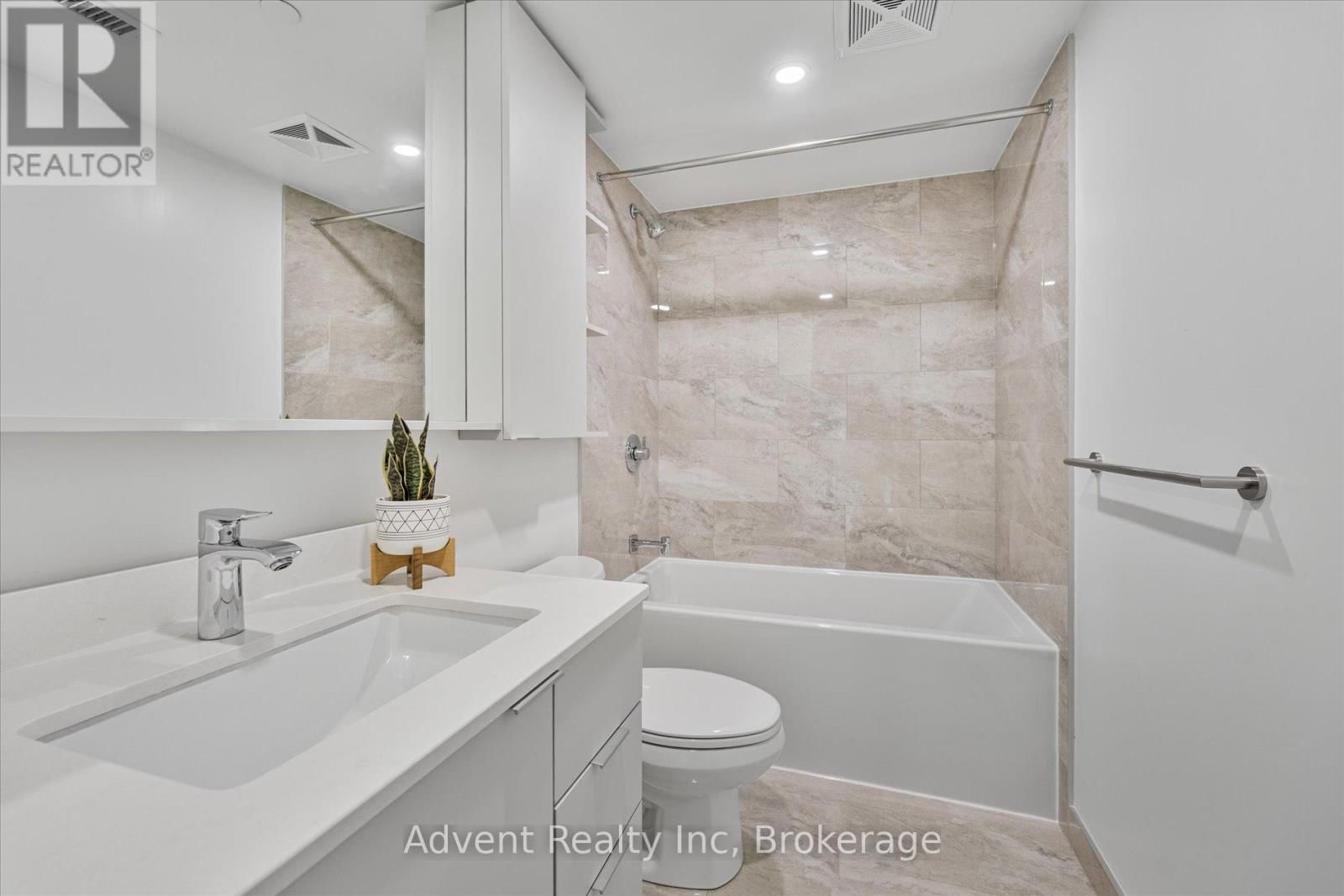 127W - 8 CEDARLAND DRIVE Image 22