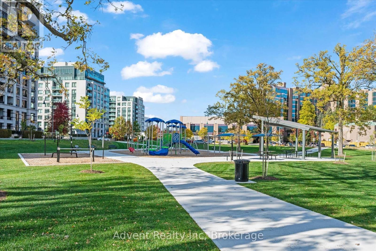 127W - 8 CEDARLAND DRIVE Image 30