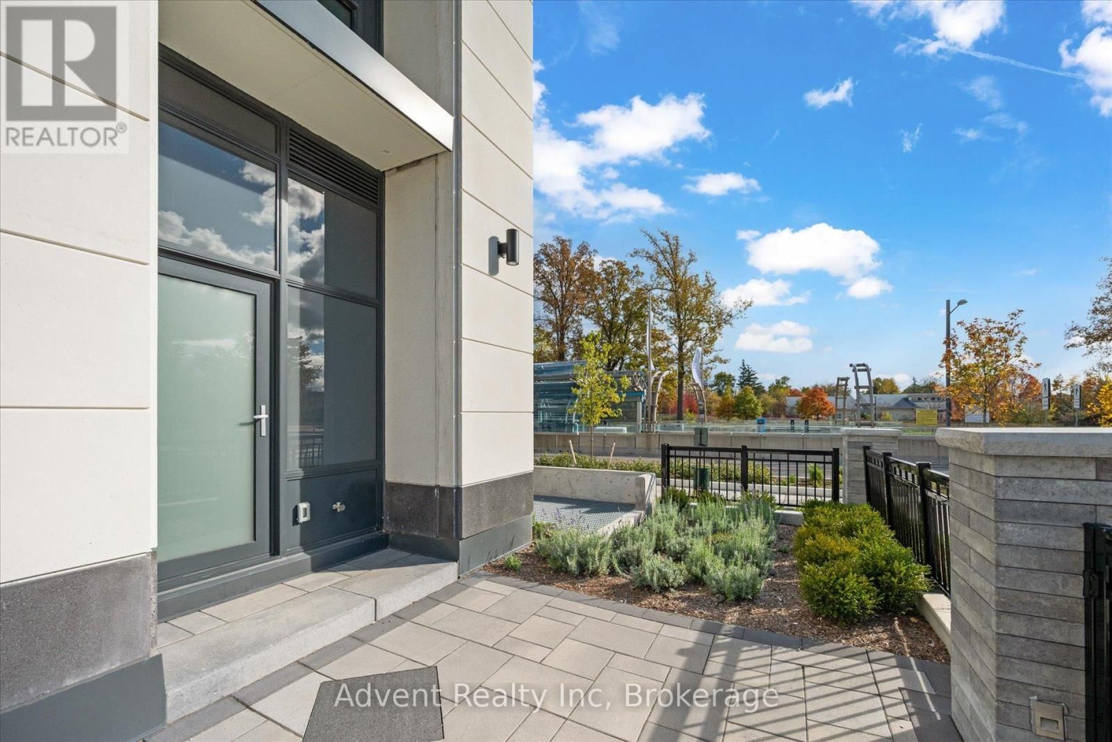 127W - 8 CEDARLAND DRIVE Image 36