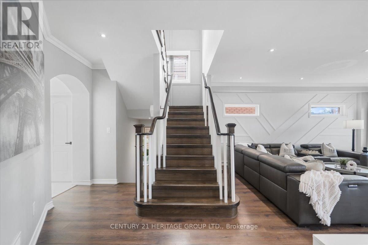 28 WEST PARK AVENUE Image 18