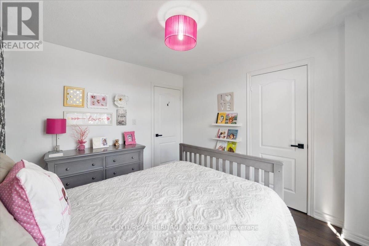 28 WEST PARK AVENUE Image 29