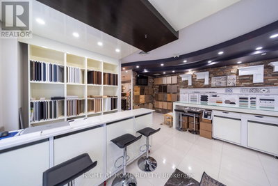 Image #1 of Commercial for Sale at Edward, Richmond Hill , Ontario