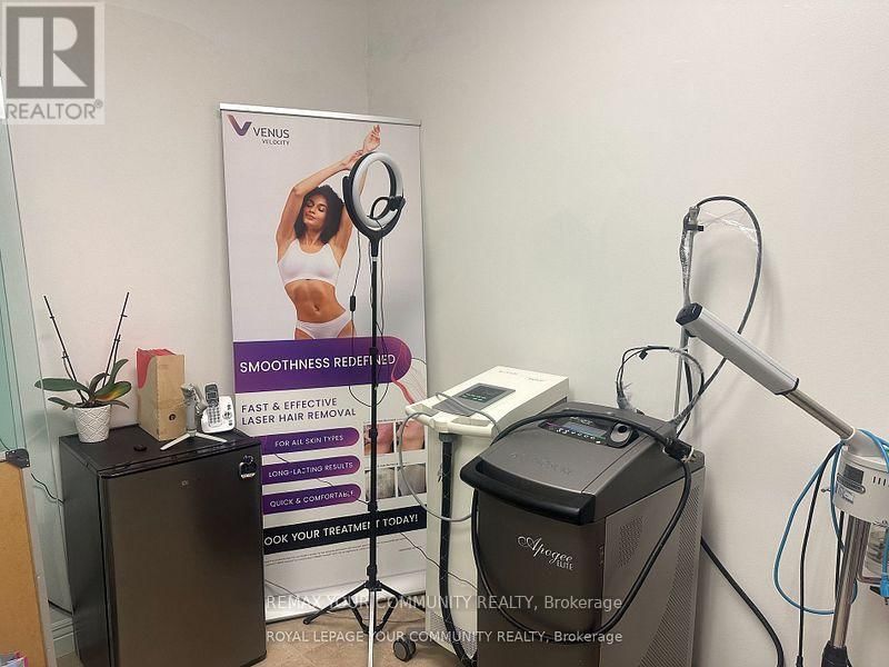 214 - 7163 YONGE STREET Image 3