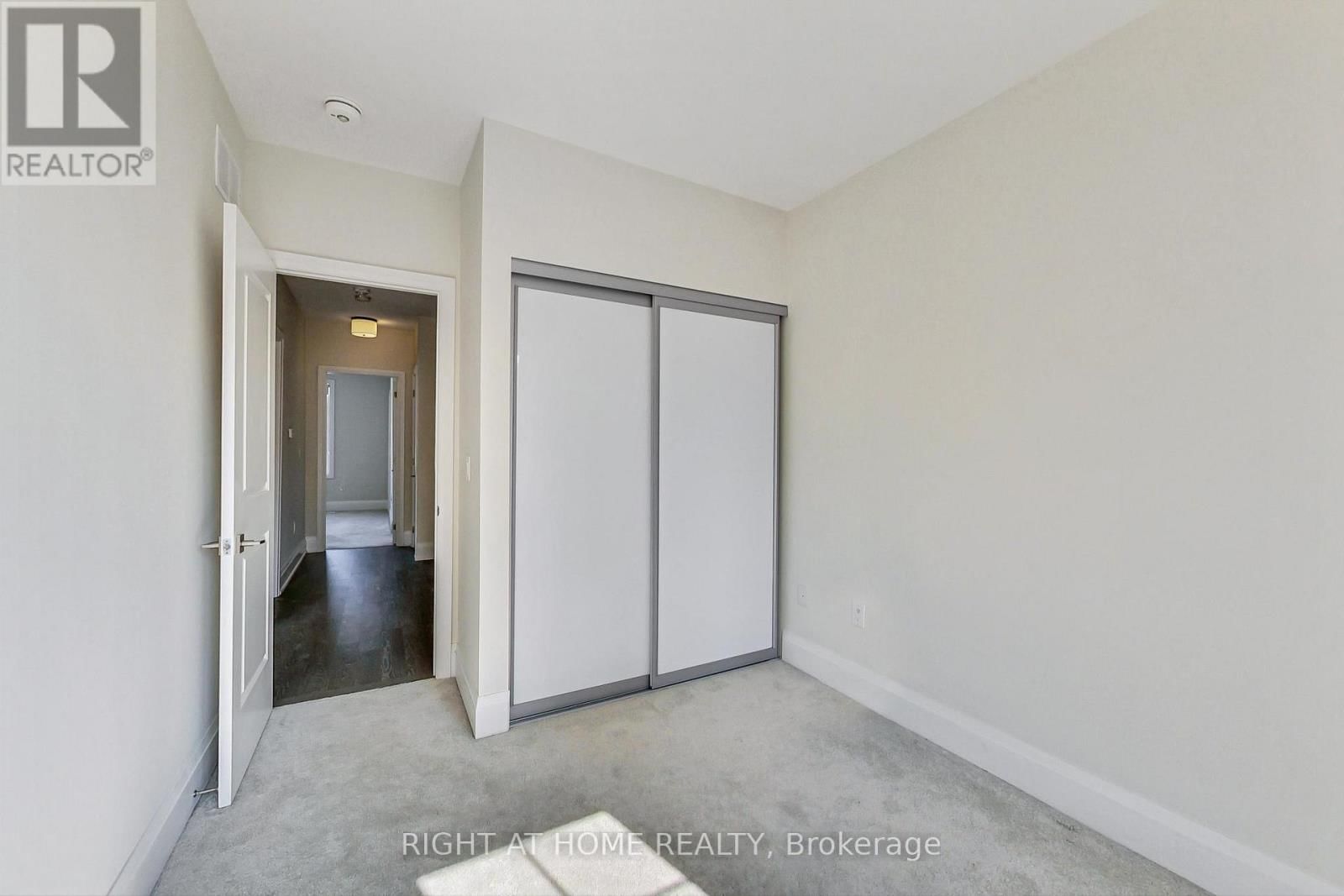 TH7 - 390 HIGHWAY 7 EAST Image 26