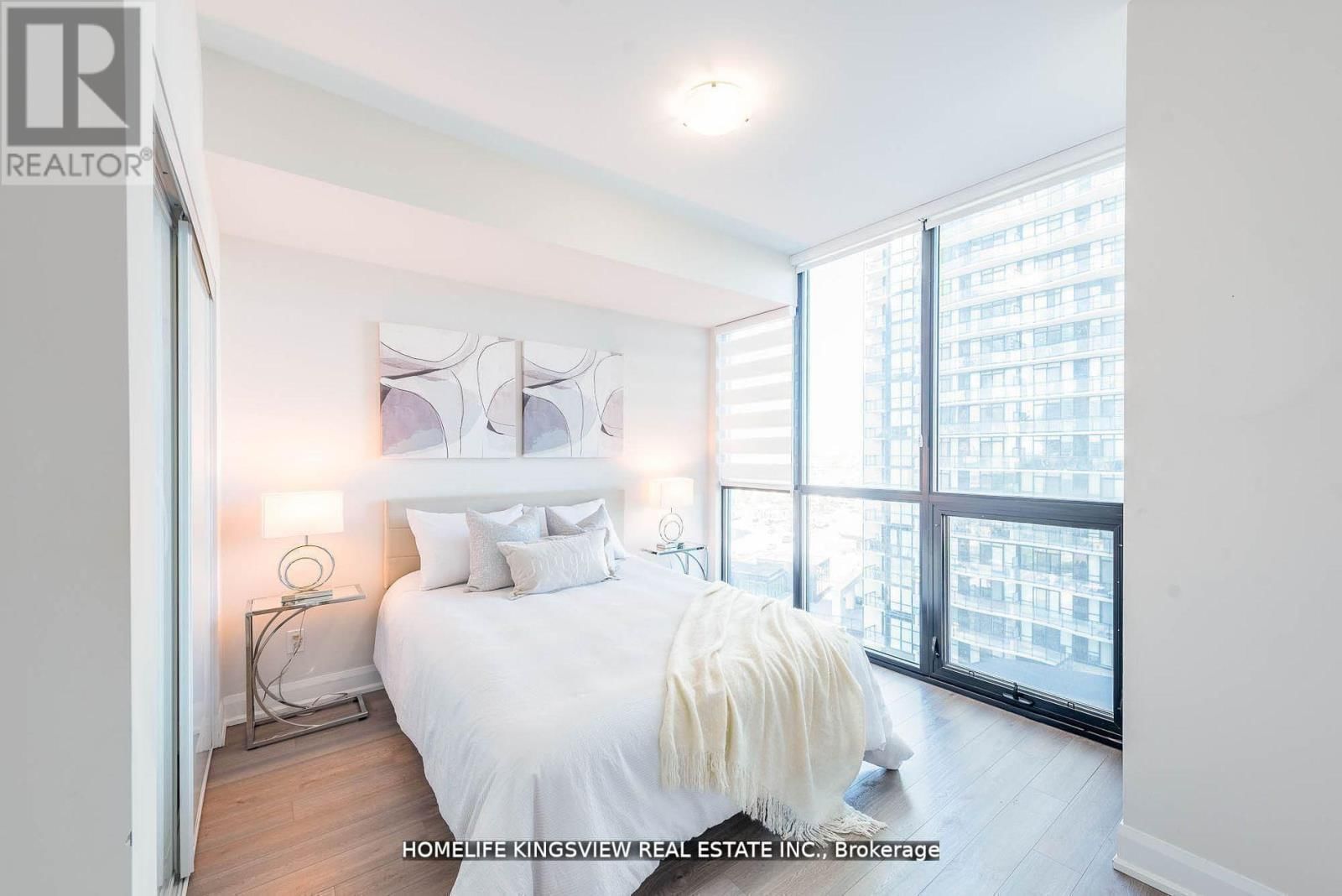 808 - 2910 HIGHWAY 7 Image 21