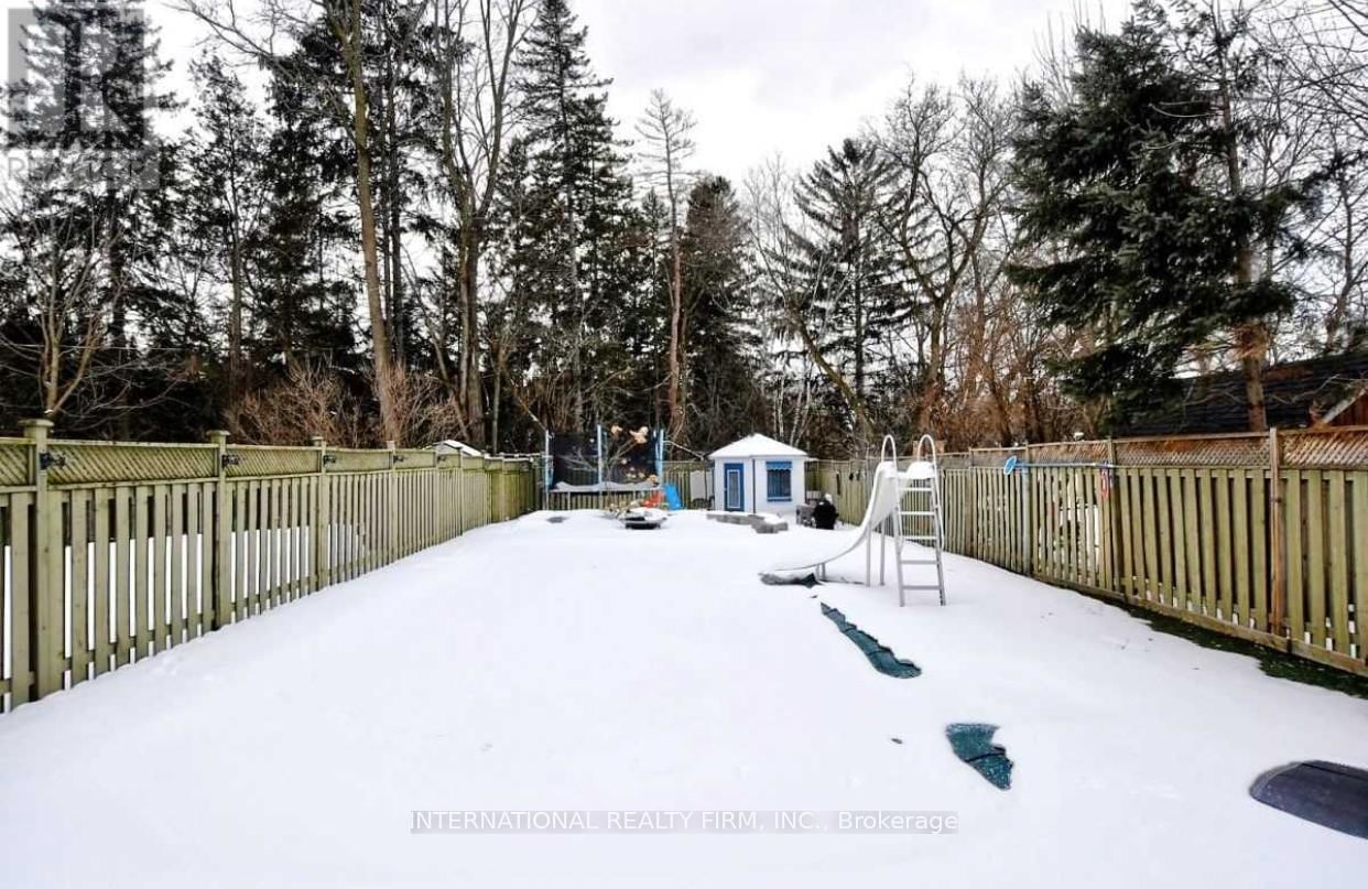 276 SHERIDAN COURT Image 10