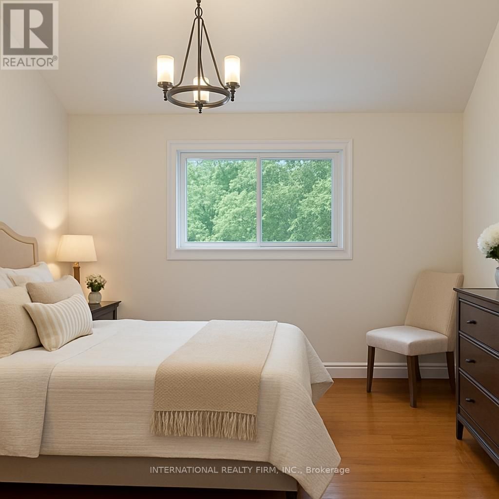 276 SHERIDAN COURT Image 15