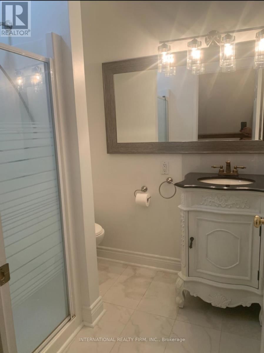 276 SHERIDAN COURT Image 22