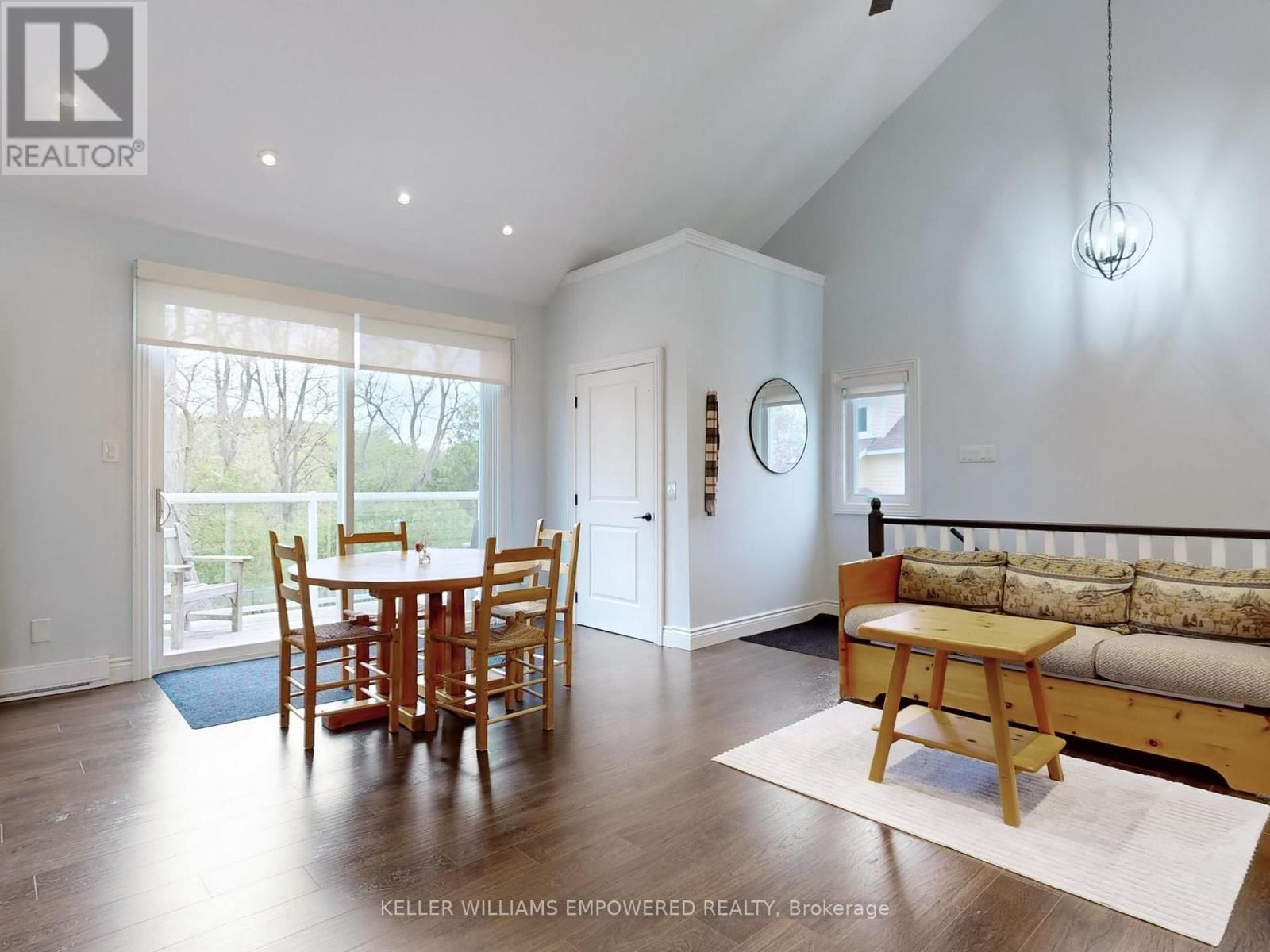 6 MACLEOD ESTATE COURT Image 1