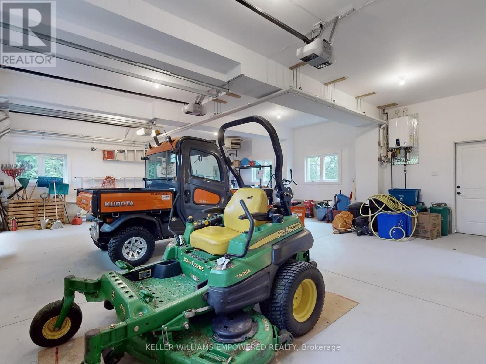 6 MACLEOD ESTATE COURT Image 26