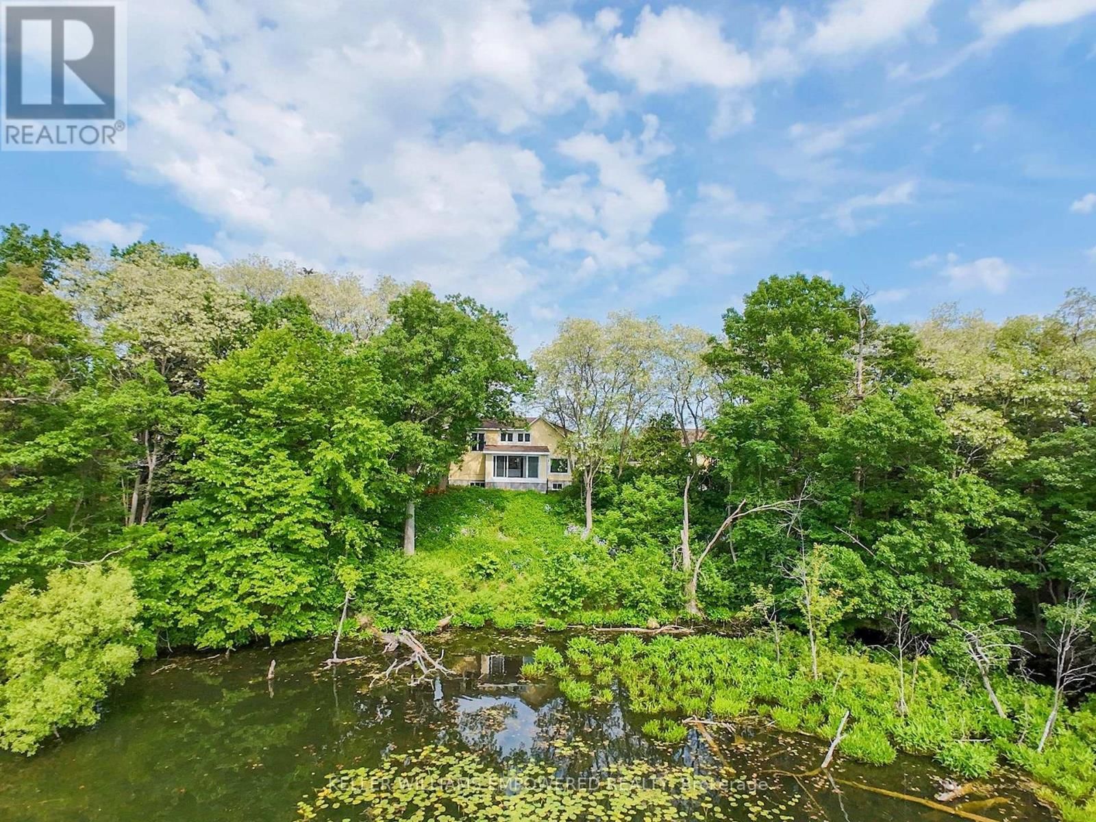 8 MACLEOD ESTATE COURT Image 14