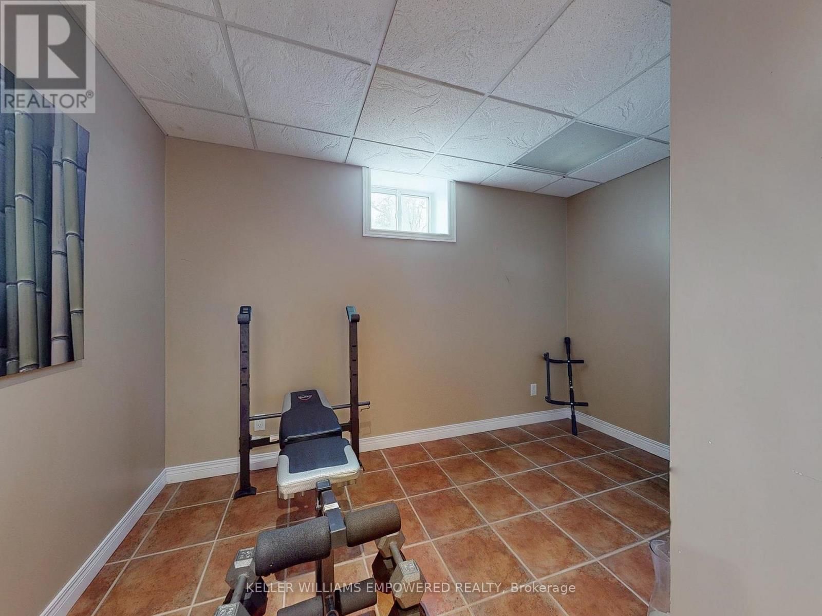 8 MACLEOD ESTATE COURT Image 43