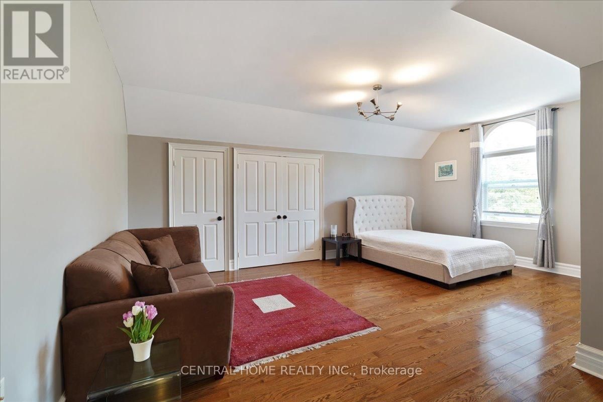 13348 MCCOWAN ROAD Image 32