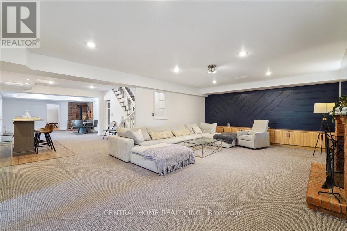 13348 MCCOWAN ROAD Image 36