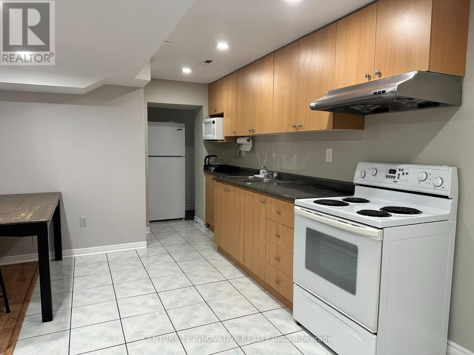 #Bsmt - 10 OLIVEWOOD DRIVE EAST Image 2