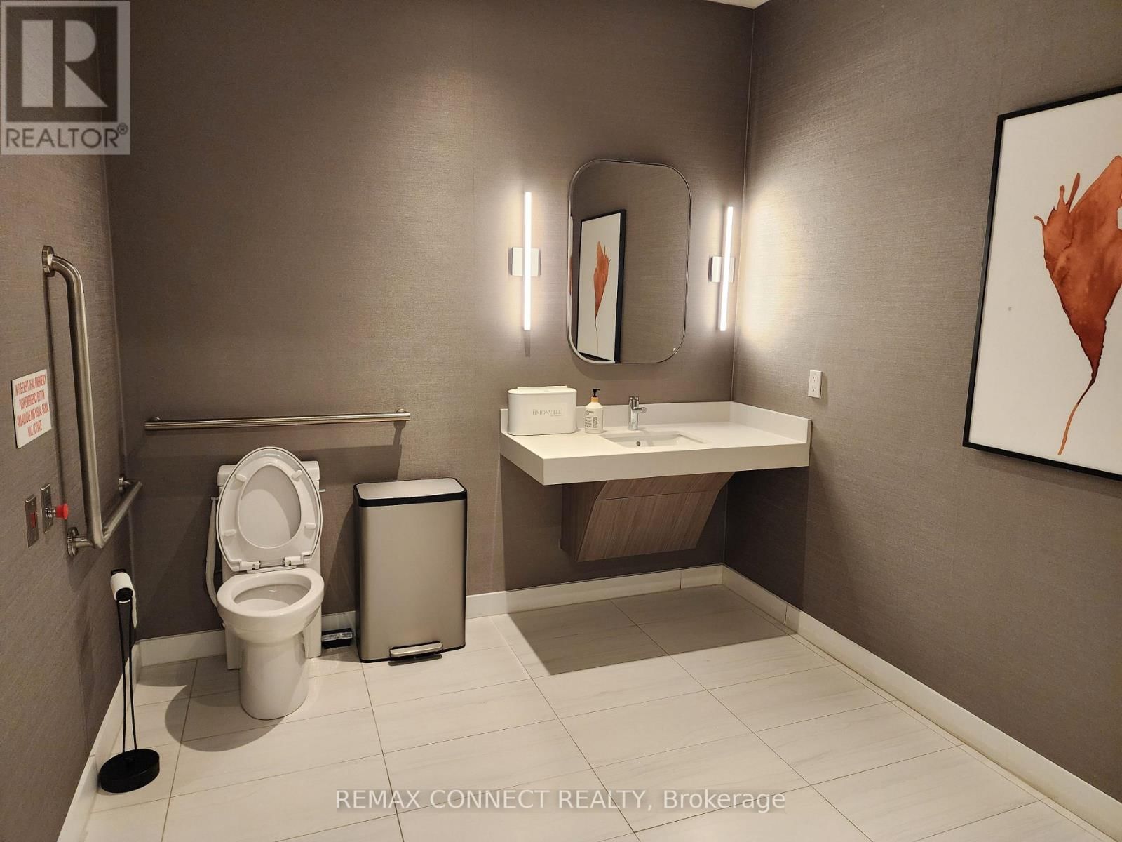 B, C, D - 60 SOUTH TOWN CENTRE BOULEVARD Image 13