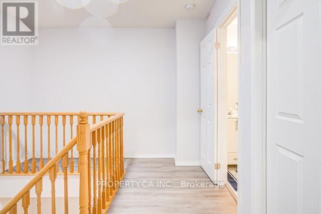 A206 - 15 CORNELL MEADOWS AVENUE Image 5