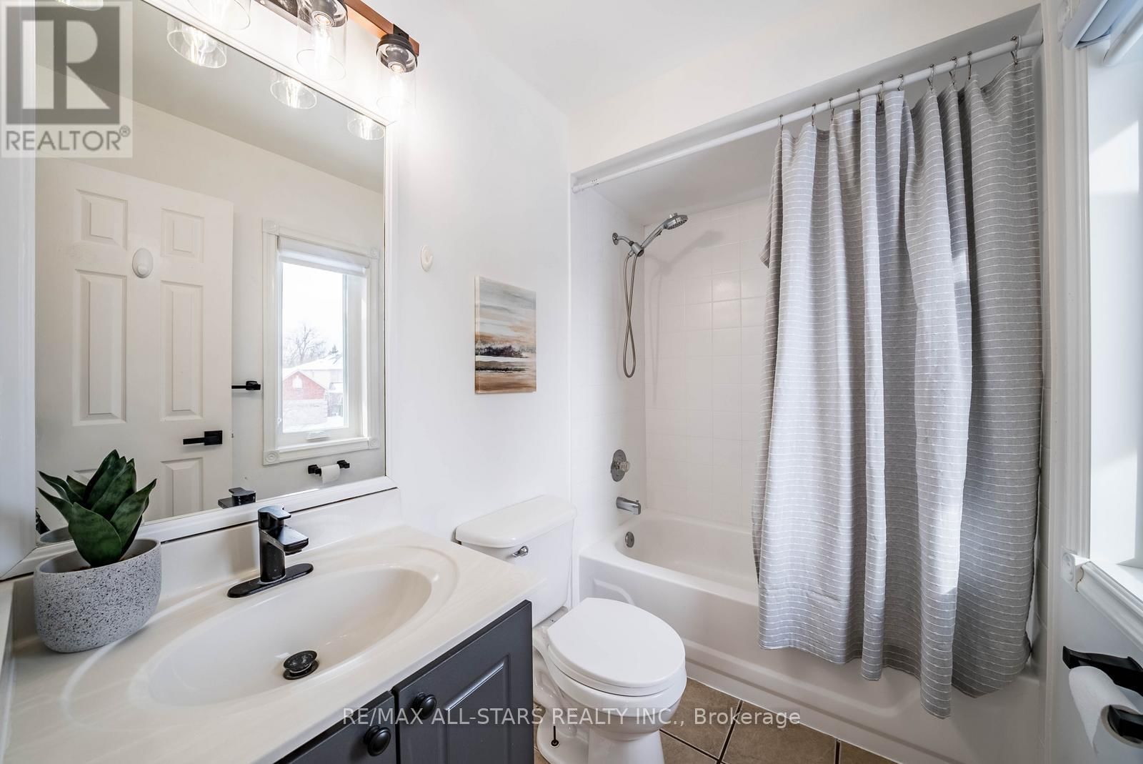 84 WILLOWAY Image 23