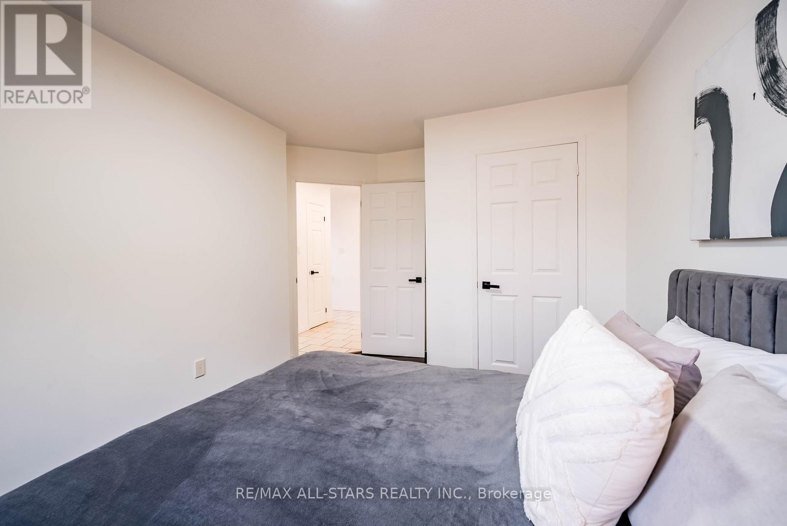 84 WILLOWAY Image 26