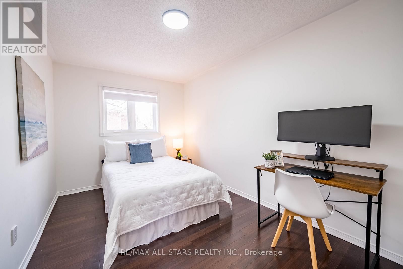 84 WILLOWAY Image 27