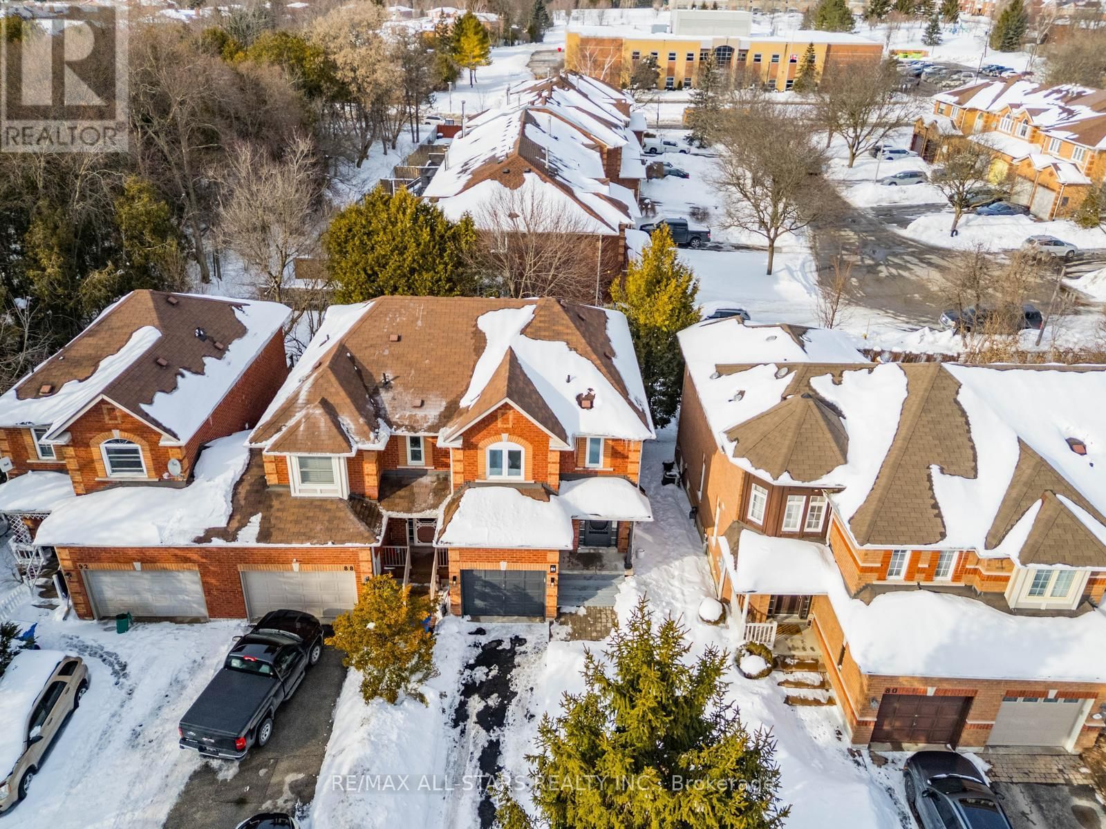 84 WILLOWAY Image 45