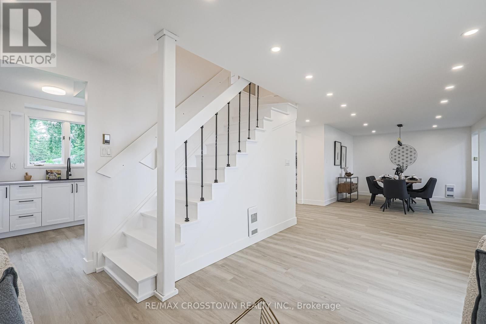 128 MOORES BEACH ROAD Image 14