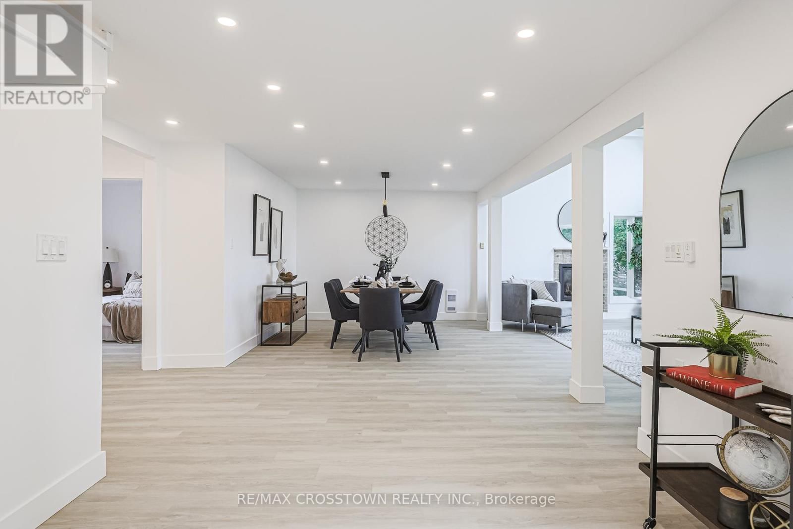 128 MOORES BEACH ROAD Image 16