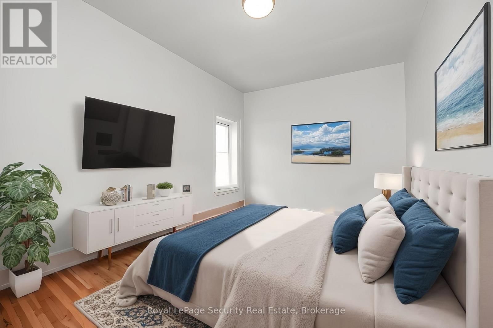 272 MAIN STREET Image 17