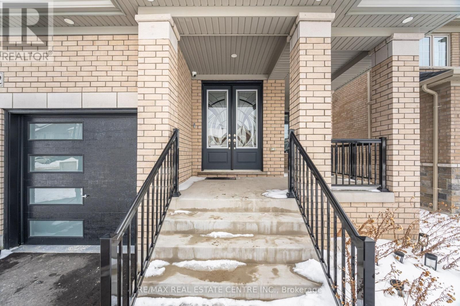 112 BLUEBIRD BOULEVARD Image 3