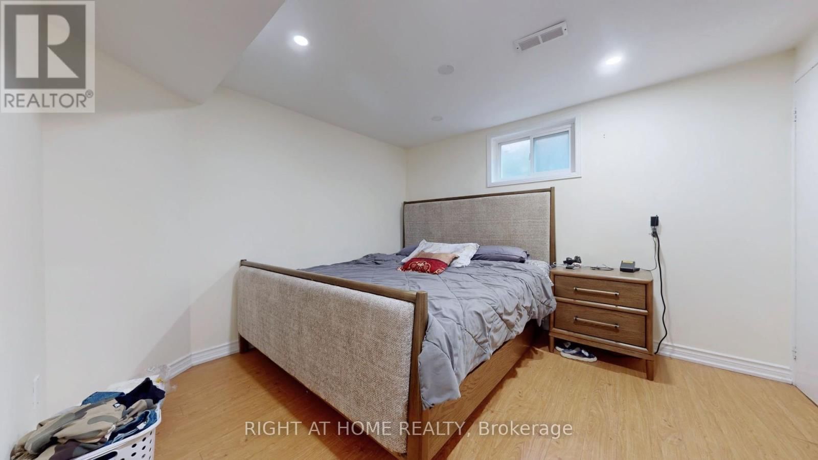 86 WELDRICK ROAD EAST Image 43