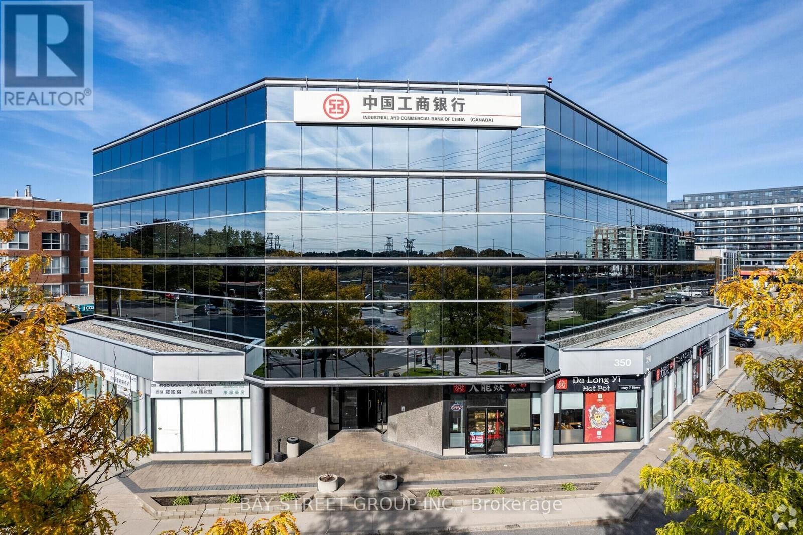 304 - 350 HIGHWAY 7 AVENUE EAST Image 1