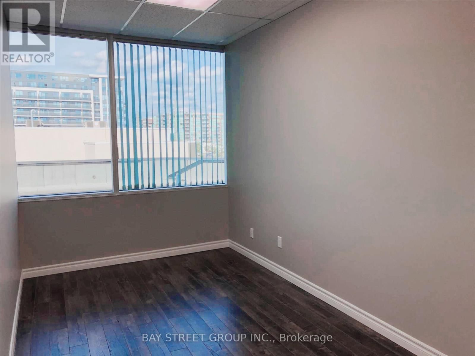 304 - 350 HIGHWAY 7 AVENUE EAST Image 19