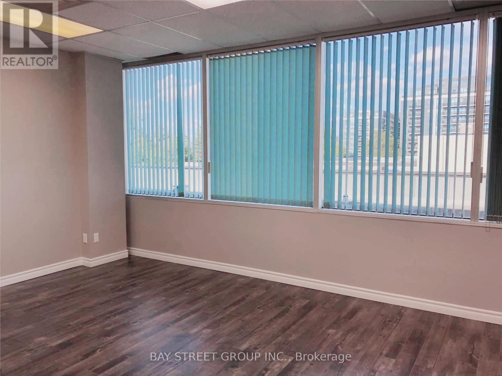 304 - 350 HIGHWAY 7 AVENUE EAST Image 20