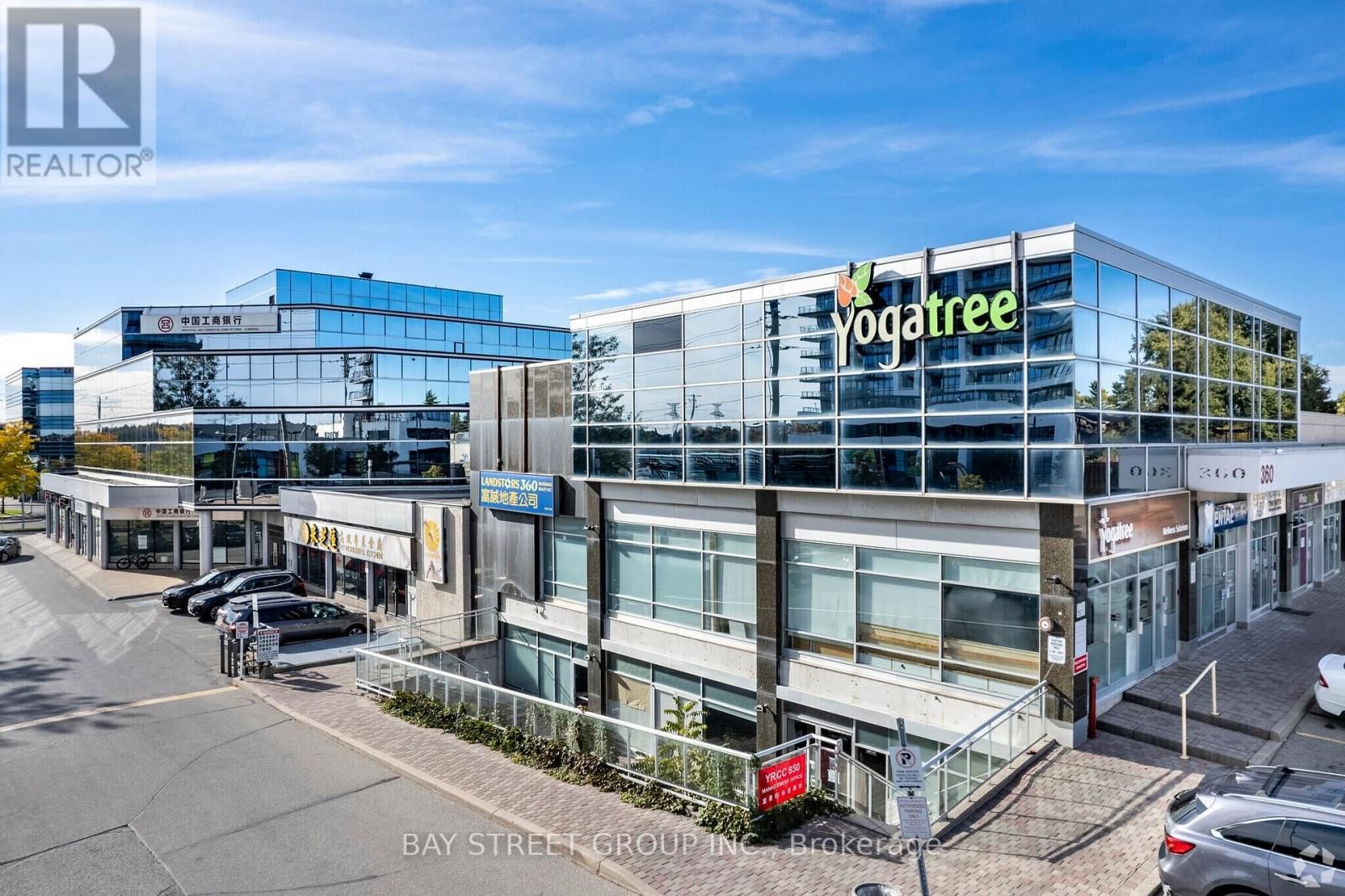 304 - 350 HIGHWAY 7 AVENUE EAST Image 3