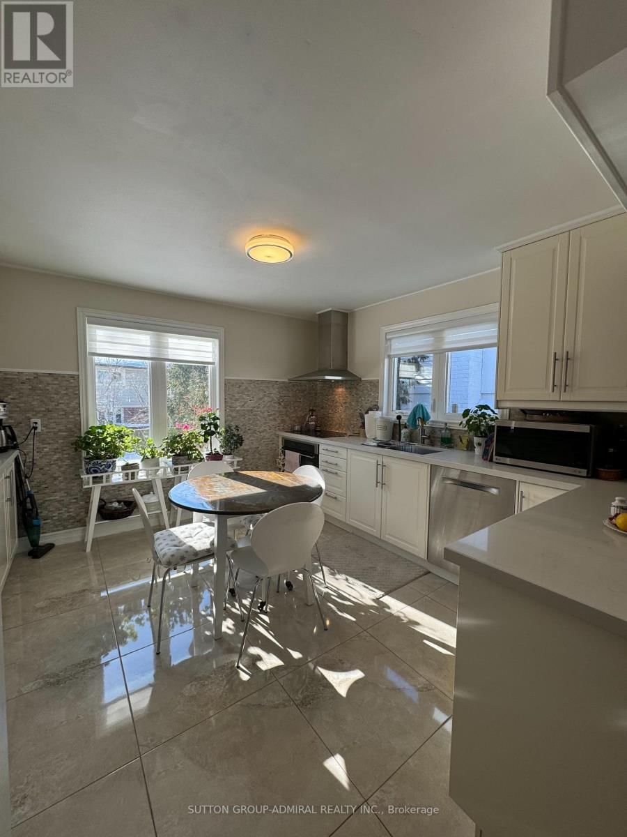 271 WELDRICK ROAD Image 18