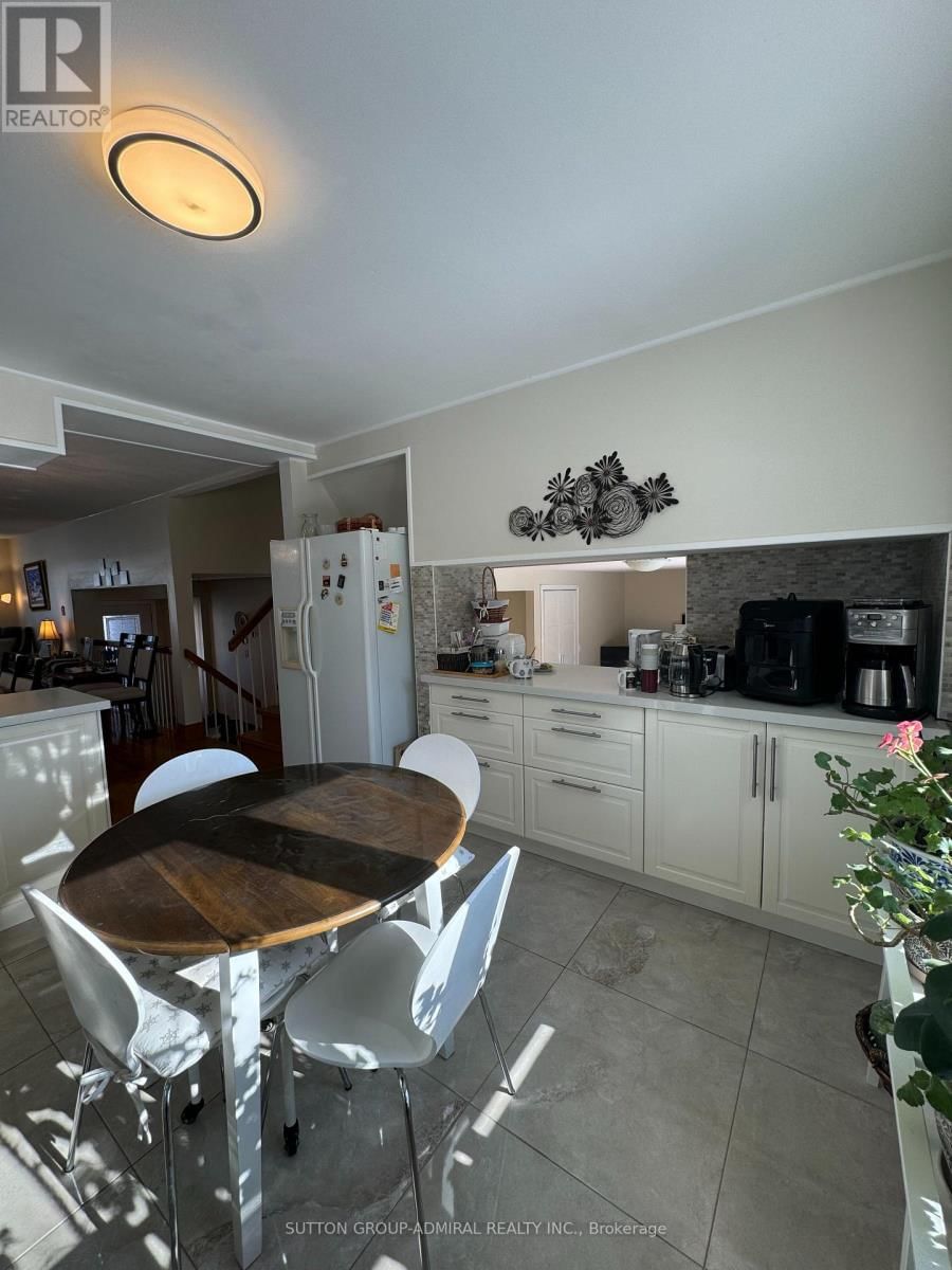 271 WELDRICK ROAD Image 22