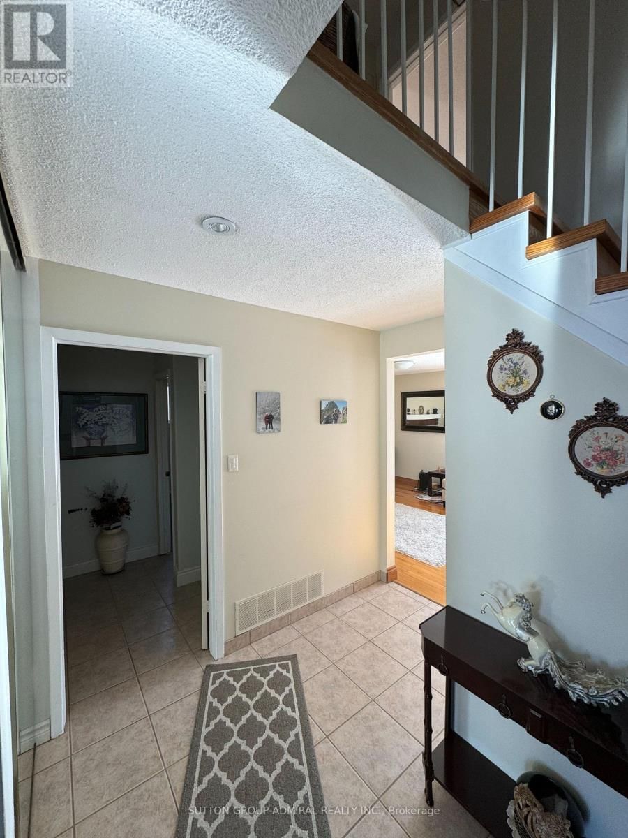 271 WELDRICK ROAD Image 28