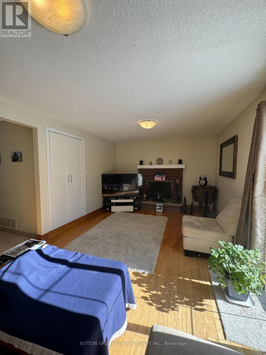 271 WELDRICK ROAD Image 30