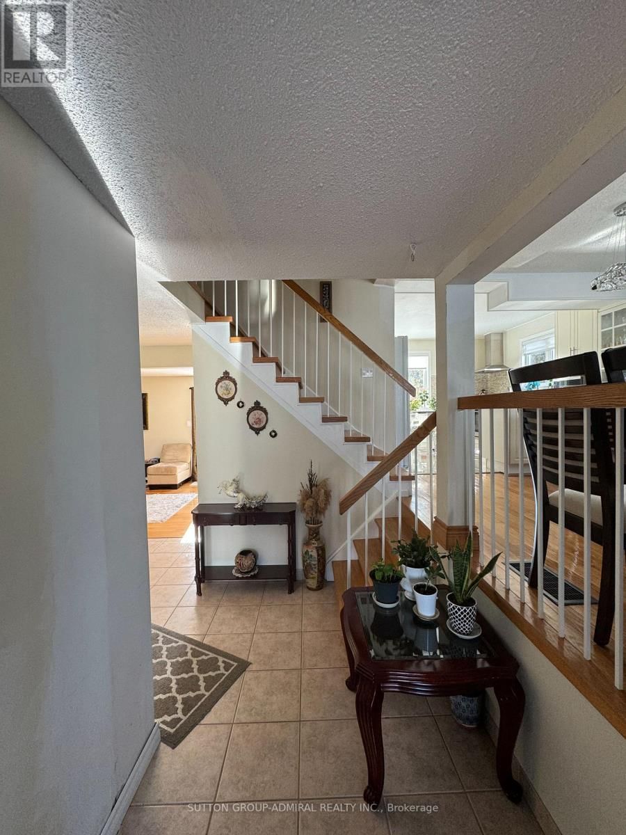 271 WELDRICK ROAD Image 4